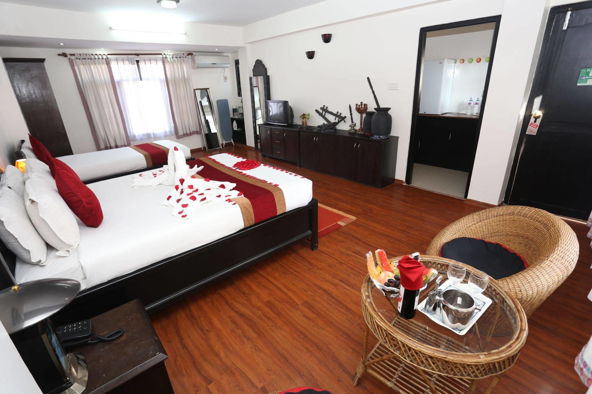 Thamel Eco Resort Катманду Екстериор снимка